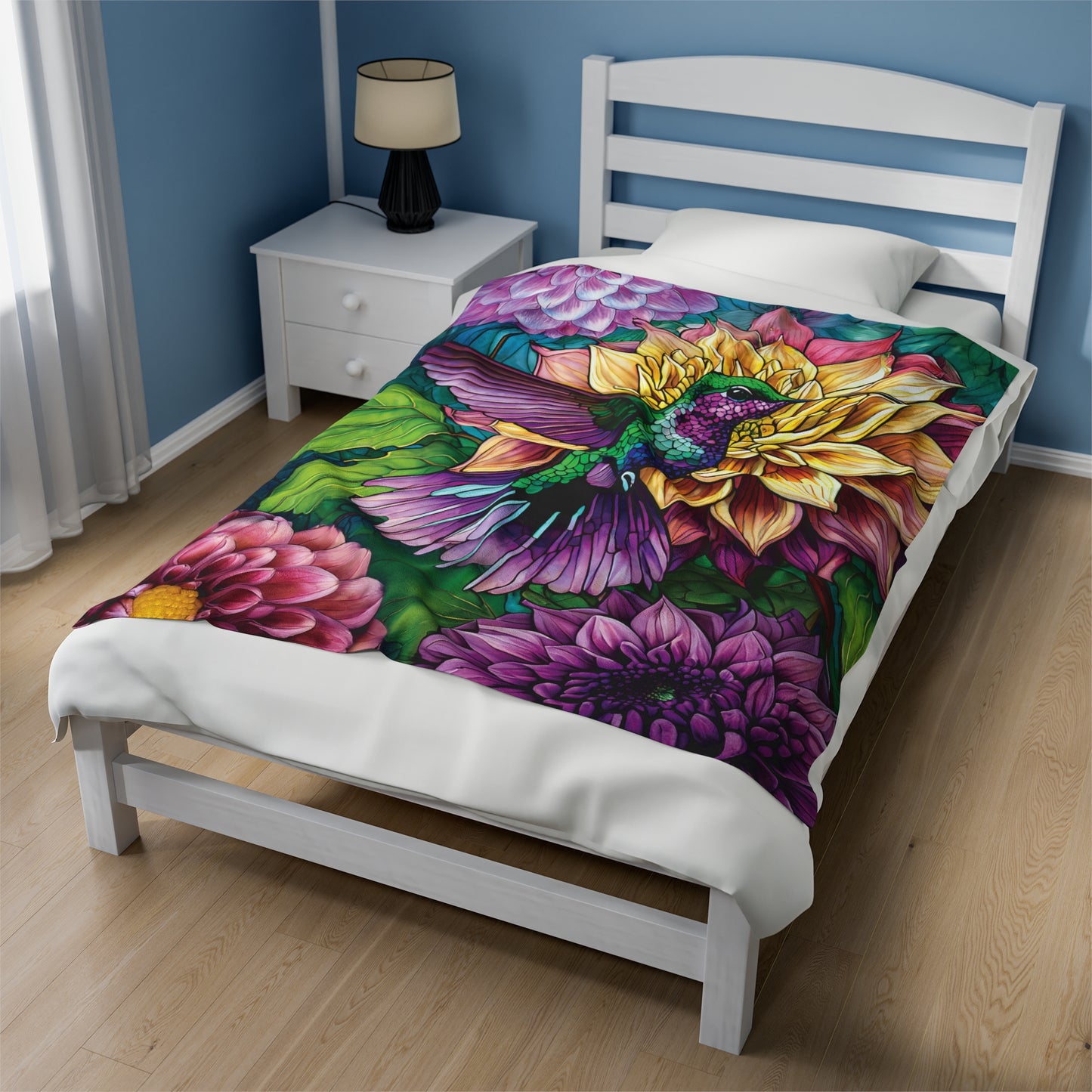 Vibrant Floral Design with Hummingbird and Dahlia Perfect Gift for Gardeners and Nature Lovers Plush Blanket