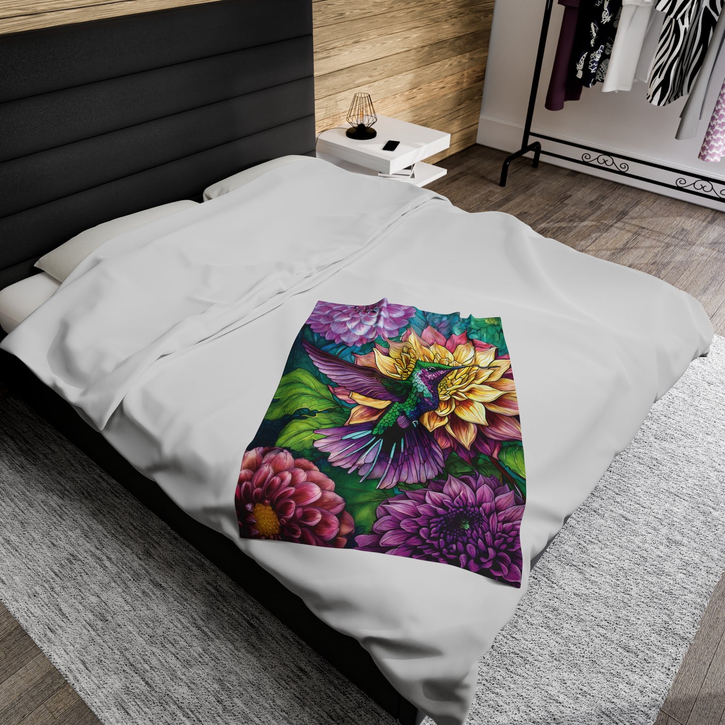 Vibrant Floral Design with Hummingbird and Dahlia Perfect Gift for Gardeners and Nature Lovers Plush Blanket