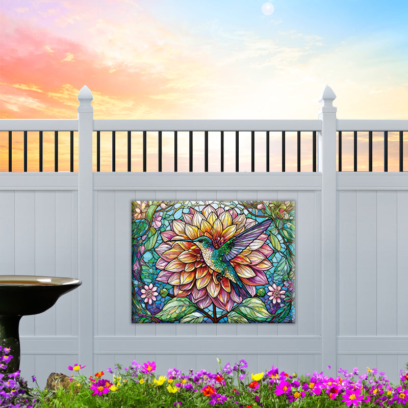 Dahlia Hummingbird